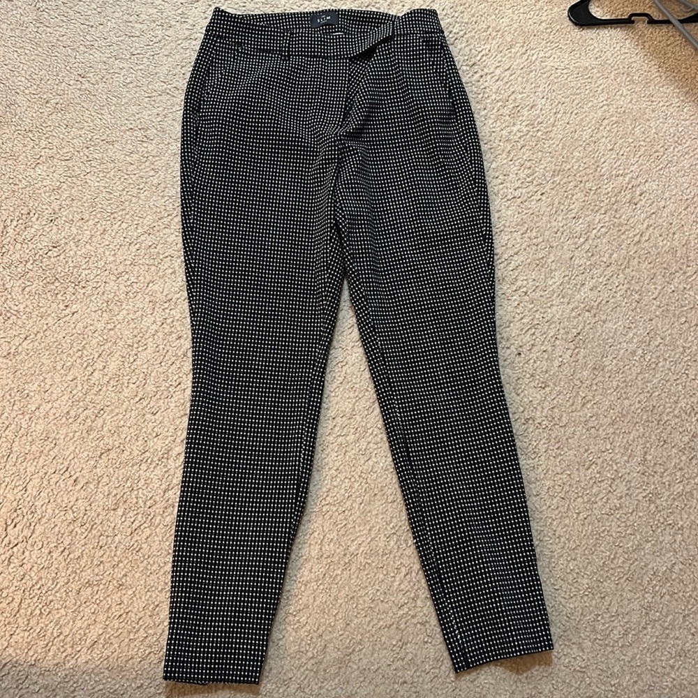 White House Black Market Slim Ankle black and white Dress Pants